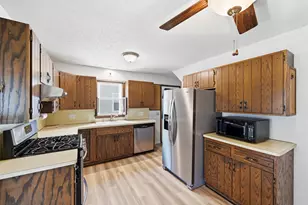 3059 Utah Ave S, Saint Louis Park, MN 55426 - Photo 17