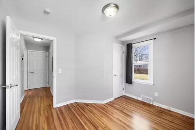 4741 Edgewood Avenue N, Crystal, MN 55428 - Photo 17