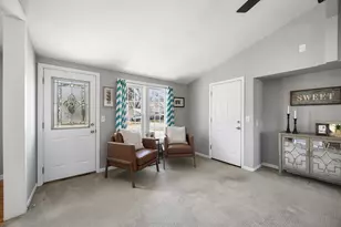 4741 Edgewood Ave N, Crystal, MN 55428 - Photo 5