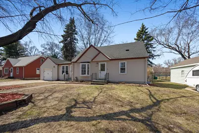 4741 Edgewood Avenue N, Crystal, MN 55428 - Photo 31