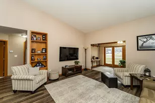 1604 10th Ave SE, Rochester, MN 55904 - Photo 3