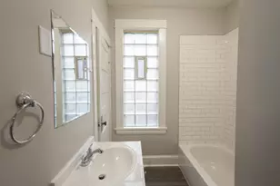 810 Concordia Ave, Saint Paul, MN 55104 - Photo 11