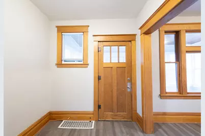 810 Concordia Avenue, Saint Paul, MN 55104 - Photo 3