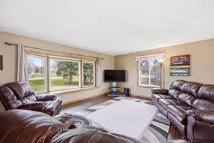 1021 Stony Brook Manor, Fergus Falls, MN 56537 - Photo 7