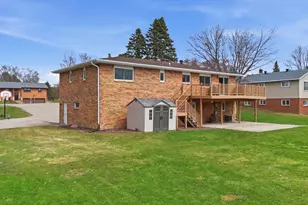 1021 Stony Brook Manor, Fergus Falls, MN 56537 - Photo 37
