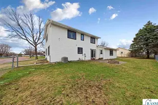 229 Wadsworth Dr, Mankato, MN 56001 - Photo 39