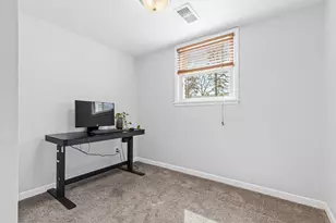 8180 Julianne Terrace, Golden Valley, MN 55427 - Photo 21