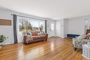 8180 Julianne Terrace, Golden Valley, MN 55427 - Photo 5