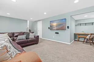 8180 Julianne Terrace, Golden Valley, MN 55427 - Photo 25