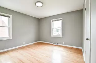 2139 Highland Pl, Columbia Heights, MN 55421 - Photo 11