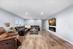 38616 Pine Ave, Center City, MN 55012 - Photo 23