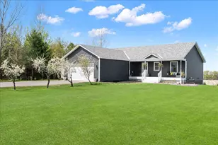 38616 Pine Ave, Center City, MN 55012 - Photo 1