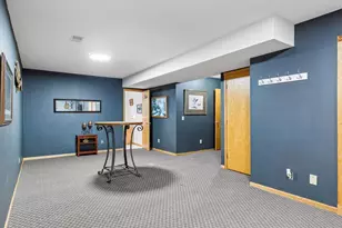 39074 Riverside Ct, North Branch, MN 55056 - Photo 25