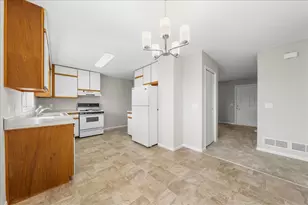 235 14th Ave S, South Saint Paul, MN 55075 - Photo 7