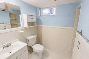 4900 Russell Ave N, Minneapolis, MN 55430 - Photo 11