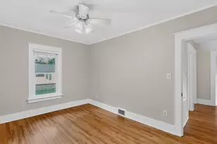 811 6th St SW, Rochester, MN 55902 - Photo 27