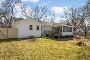 8190 Duluth St, Golden Valley, MN 55427 - Photo 27