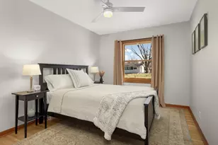 8190 Duluth St, Golden Valley, MN 55427 - Photo 17