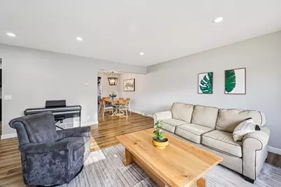 1605 Hillsboro Avenue, Golden Valley, MN 55427 - Photo 7