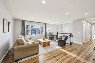 1605 Hillsboro Ave, Golden Valley, MN 55427 - Photo 5