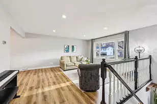 1605 Hillsboro Ave, Golden Valley, MN 55427 - Photo 3