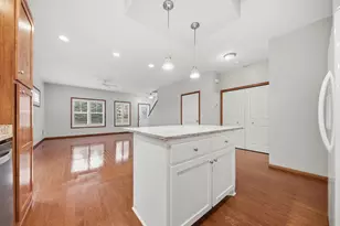 3024 Cottage Ln N, Maplewood, MN 55109 - Photo 19