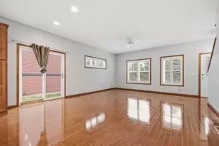 3024 Cottage Ln N, Maplewood, MN 55109 - Photo 9