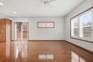 3024 Cottage Ln N, Maplewood, MN 55109 - Photo 7