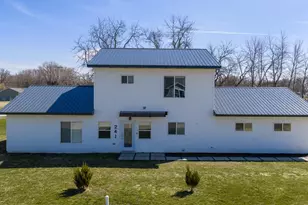 241 Pleasant St, Dexter, MN 55926 - Photo 1