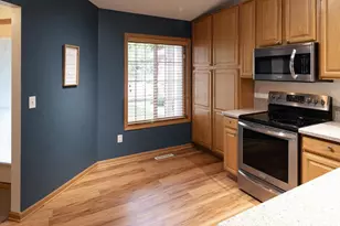 13877 Ventura Pl, Savage, MN 55378 - Photo 9