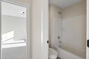 2388 Laurie Ct, Roseville, MN 55113 - Photo 17