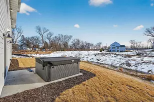 2388 Laurie Ct, Roseville, MN 55113 - Photo 43