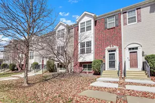 5206 Scott Trail, Robbinsdale, MN 55422 - Photo 1