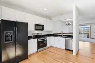 5206 Scott Trail, Robbinsdale, MN 55422 - Photo 11