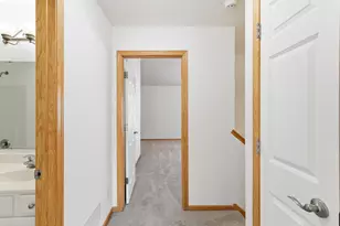 5206 Scott Trail, Robbinsdale, MN 55422 - Photo 17