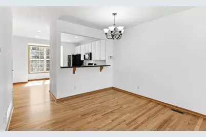 5206 Scott Trail, Robbinsdale, MN 55422 - Photo 9