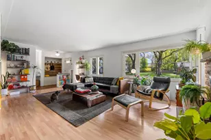 5320 Maddox Ln, Edina, MN 55436 - Photo 5