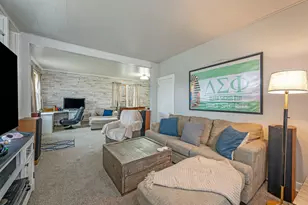 722 E 3rd St, Fairmont, MN 56031 - Photo 5