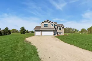 1020 167th St, Hammond, WI 54015 - Photo 9
