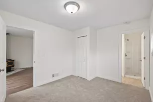 4203 Lake Dr N, Robbinsdale, MN 55422 - Photo 19