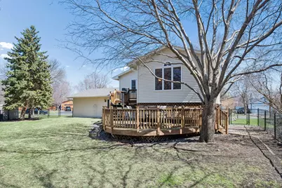 9769 Kirkwood Lane N, Maple Grove, MN 55369 - Photo 35