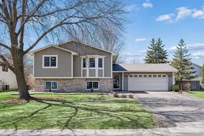 9769 Kirkwood Lane N, Maple Grove, MN 55369 - Photo 1