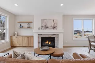 2847 Thompson Dr, River Falls, WI 54022 - Photo 9