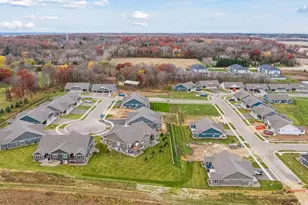 2847 Thompson Dr, River Falls, WI 54022 - Photo 43