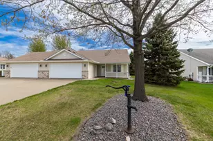 911 Prairie Oak Dr, Belle Plaine, MN 56011 - Photo 29