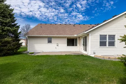 911 Prairie Oak Drive, Belle Plaine, MN 56011 - Photo 27