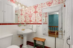 5420 Woodcrest Dr, Edina, MN 55424 - Photo 25