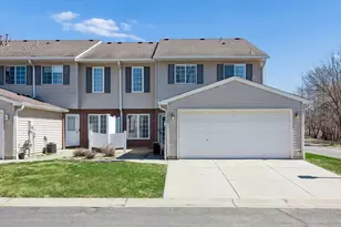 1235 Primrose Ln, Waconia, MN 55387 - Photo 3