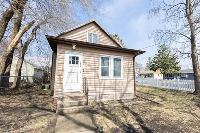 1422 2nd Avenue N, Moorhead, MN 56560 - Photo 3