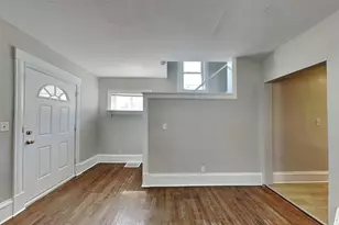 4042 Clinton Ave, Minneapolis, MN 55409 - Photo 3